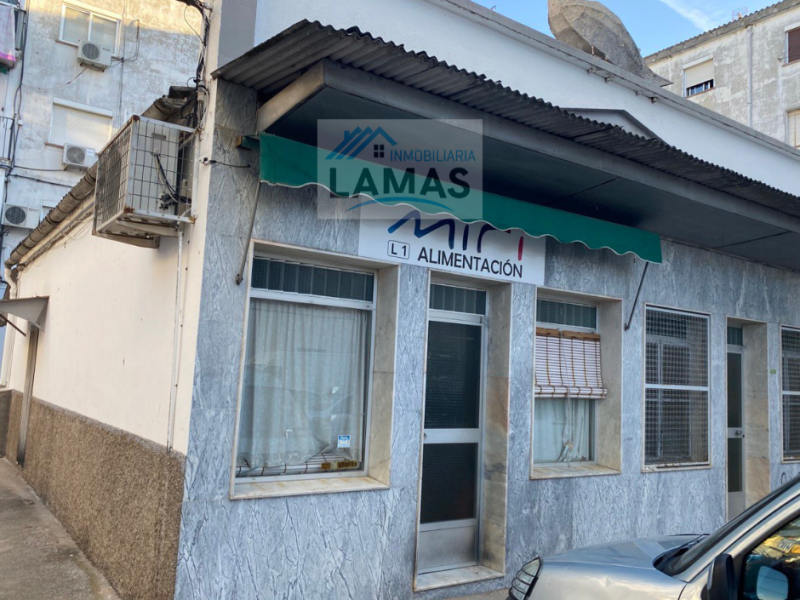 2 LOCALES 35000 NAVALMORAL